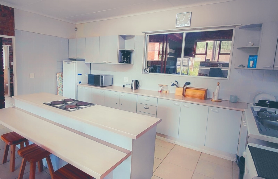 4 Bedroom Property for Sale in Oyster Bay Eastern Cape